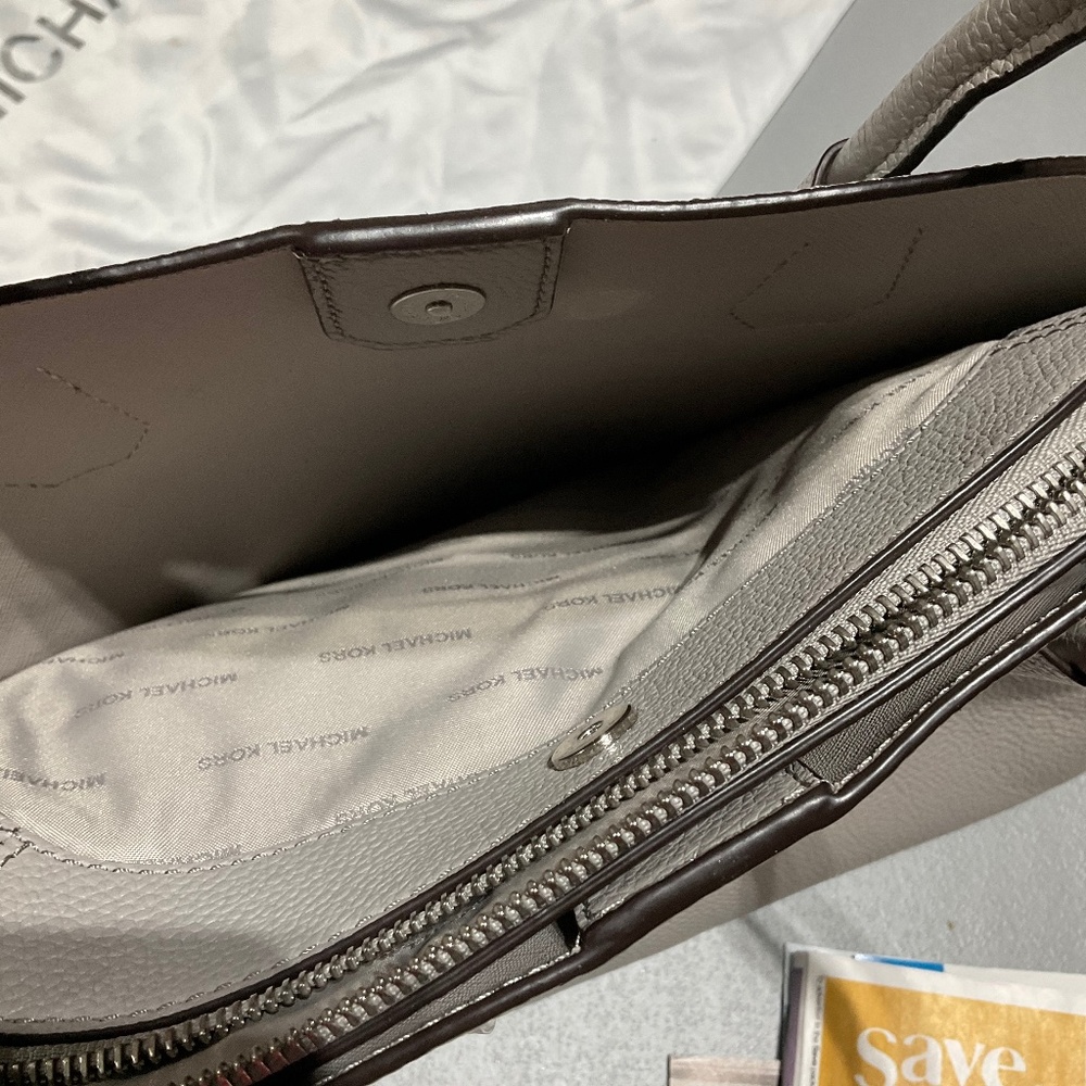 Michael Kors Leather Bag - Picture 6 of 11